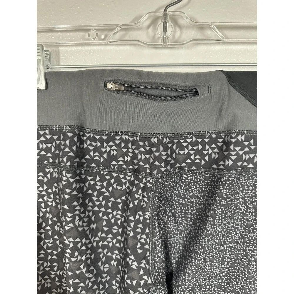 Nike Dri-FIT Pants Womens XS‎ Capri Crop Running Leggings Athletic Printed